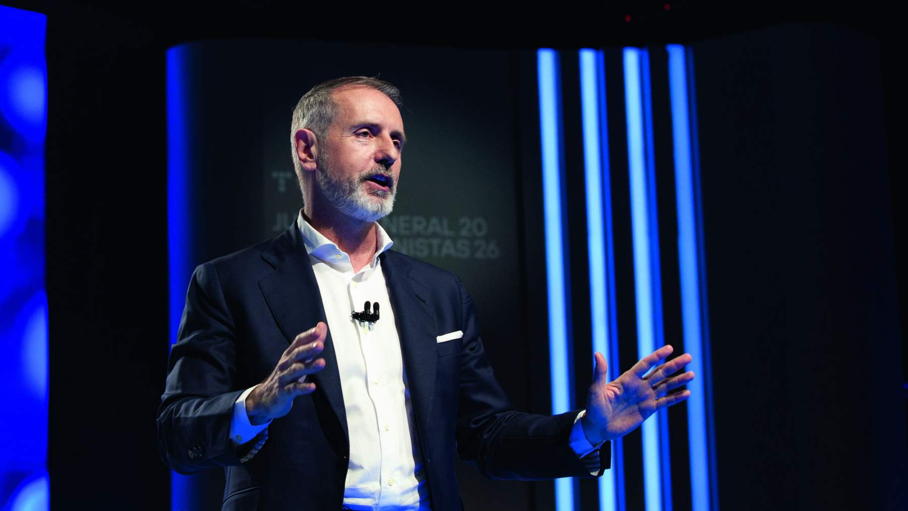 Murtra se compromete a situar a Telefónica entre las mejores