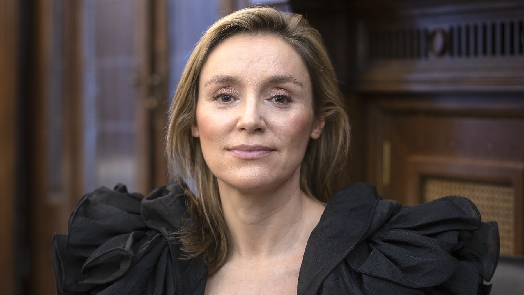 La alto cargo que firma la orden para dar el derecho al voto a nietos de falsos exiliados es la hermana de Óscar Puente