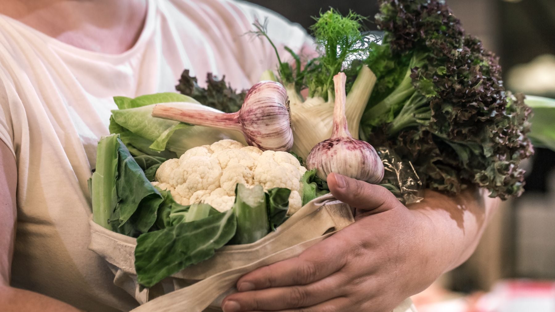 El palo que llega a los hogares españoles: la guerra de Irán es la culpable y el precio de estas hortalizas podría dispararse