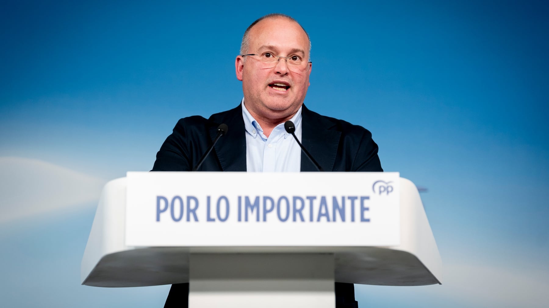 Tellado tacha a Montero de incompetente: Si es lo mejor que tiene Sánchez para Andalucía, que baje Dios y lo vea