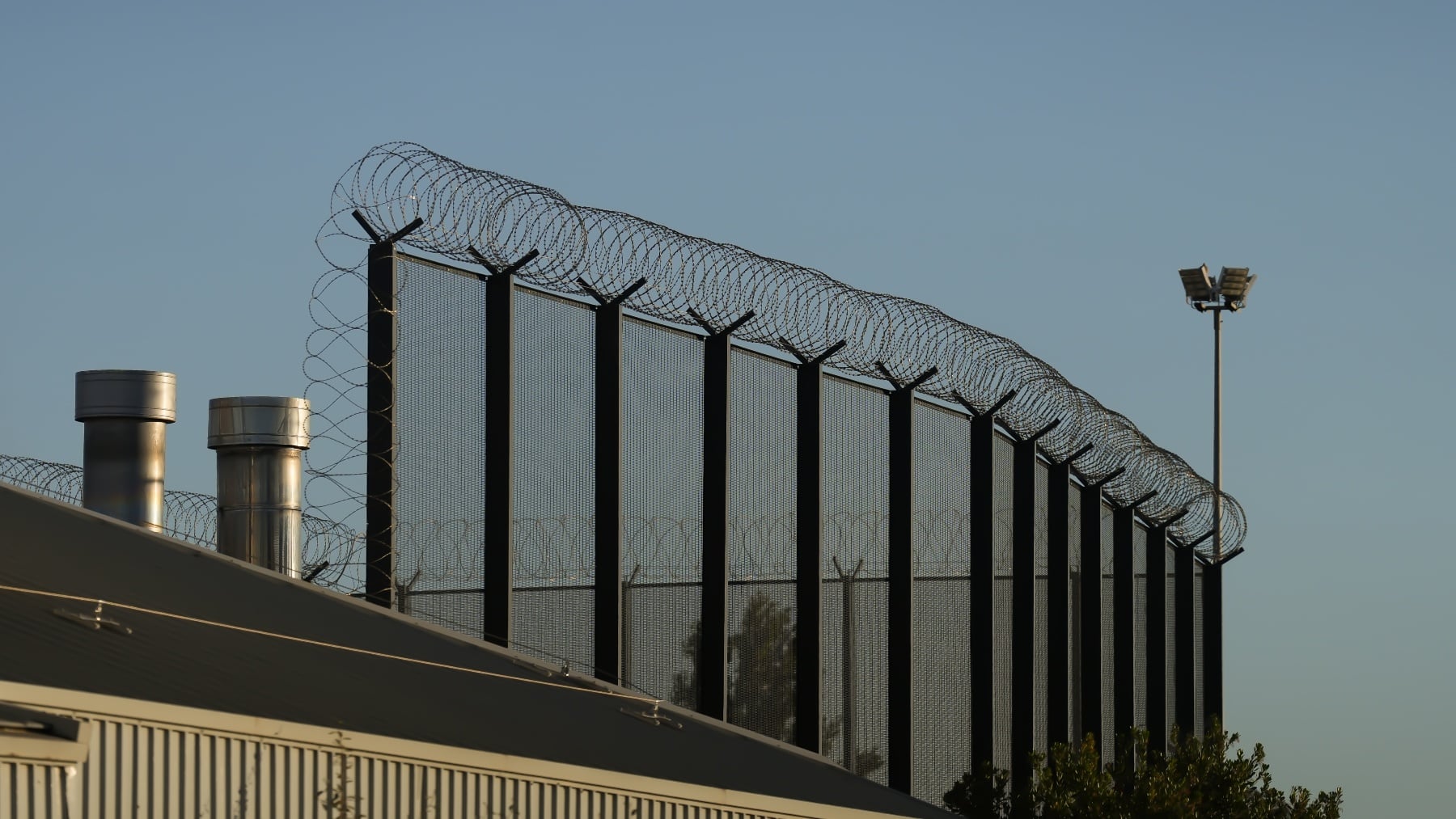 El PP exige blindar la prisión permanente y evitar que 70 etarras esquiven el cumplimiento de su condena