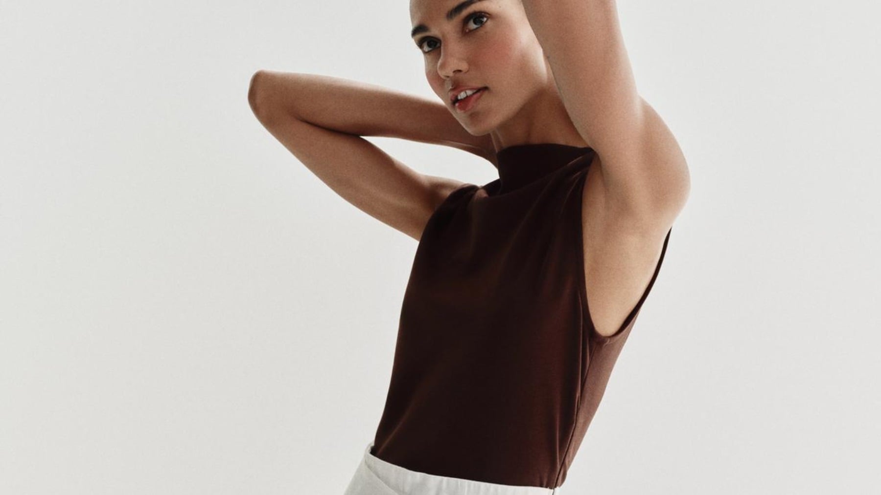 Parece de alta costura pero es de Zara: el vestido perfecto que hace tipazo a todas