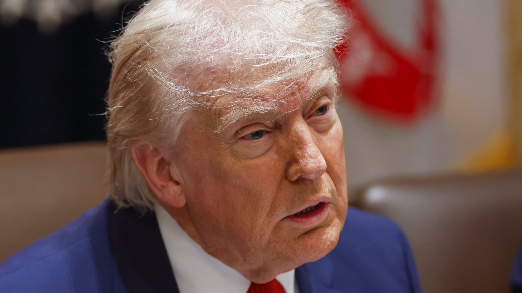 Trump amenaza con apoderarse del petróleo de Irán y evalúa la toma de la isla estratégica de Kharg