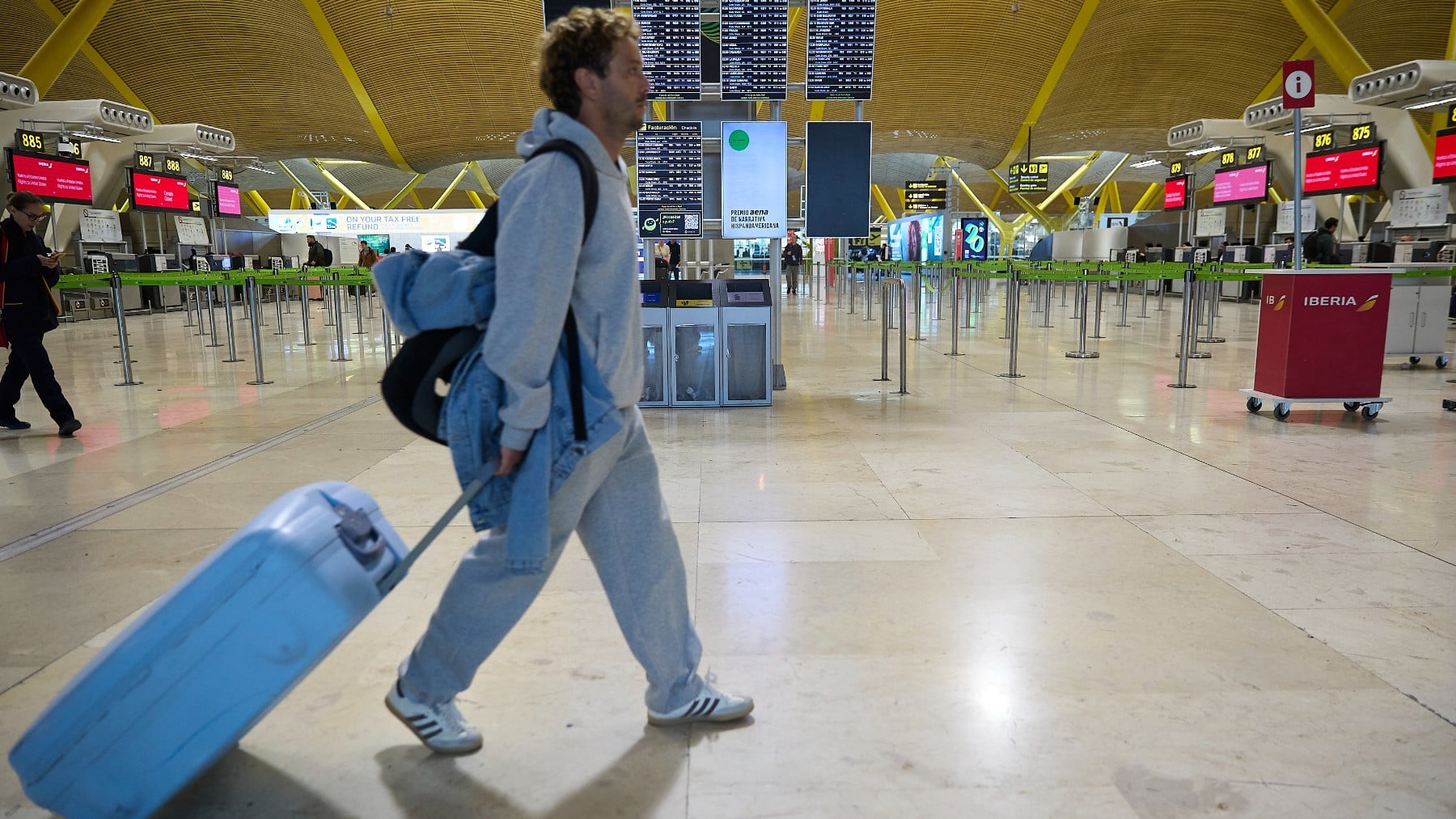 Huelga indefinida del personal de tierra de doce aeropuertos desde este lunes en plena Semana Santa