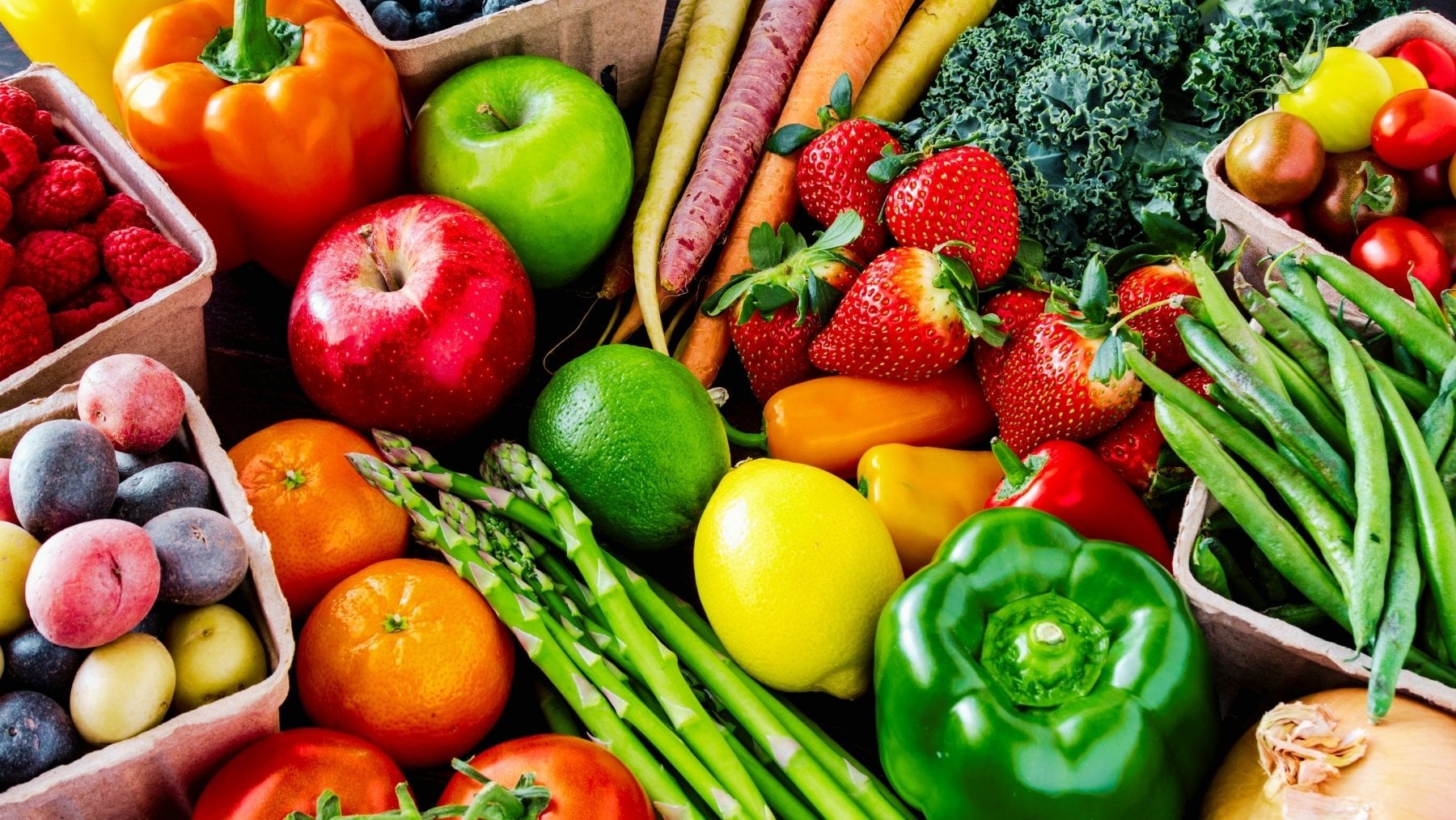 La UE confirma la norma: a partir del 1 de mayo van a bajar los precios de estos alimentos