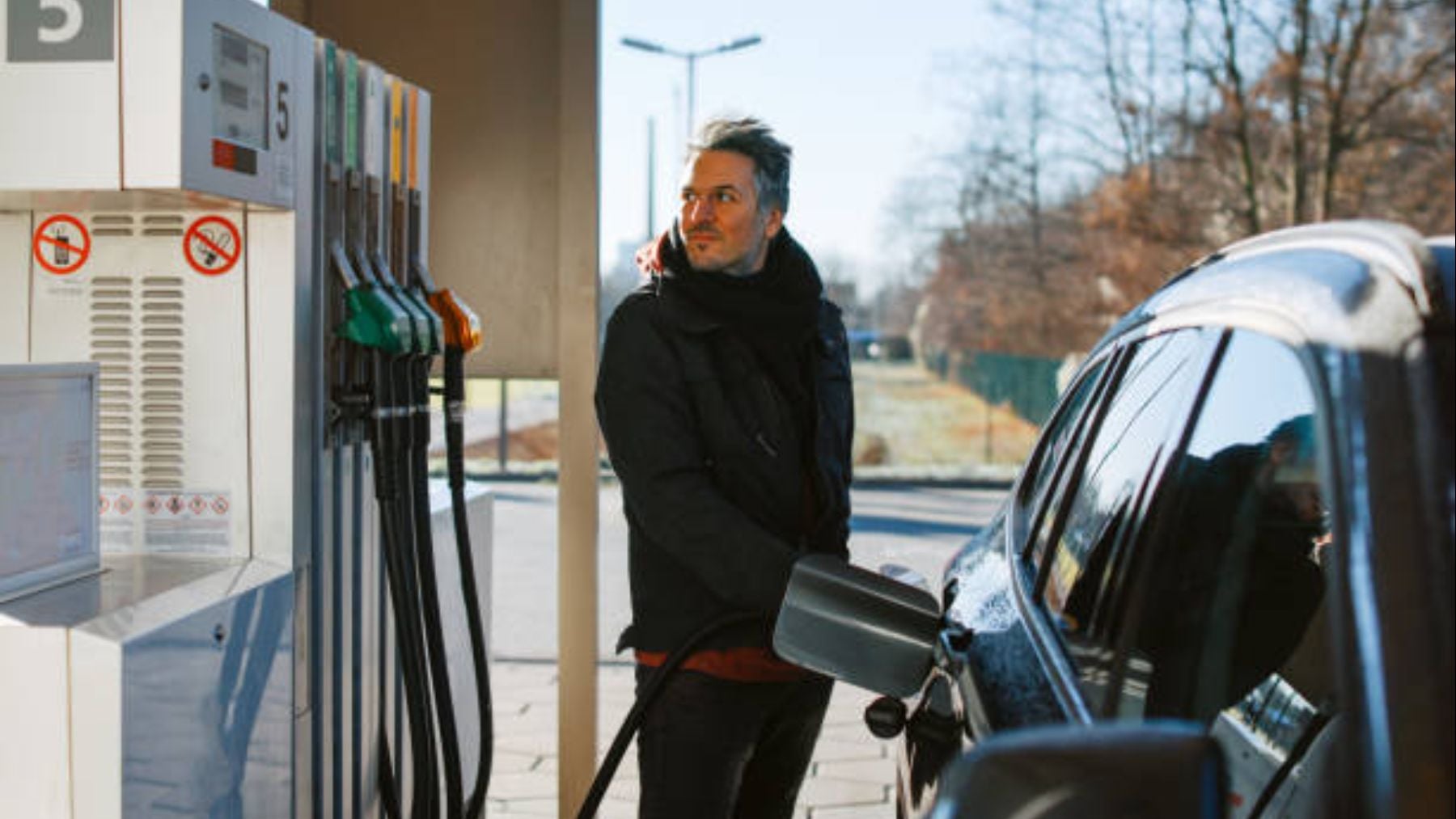 Precio de la gasolina hoy 3 de abril: localiza las gasolineras más baratas de Madrid