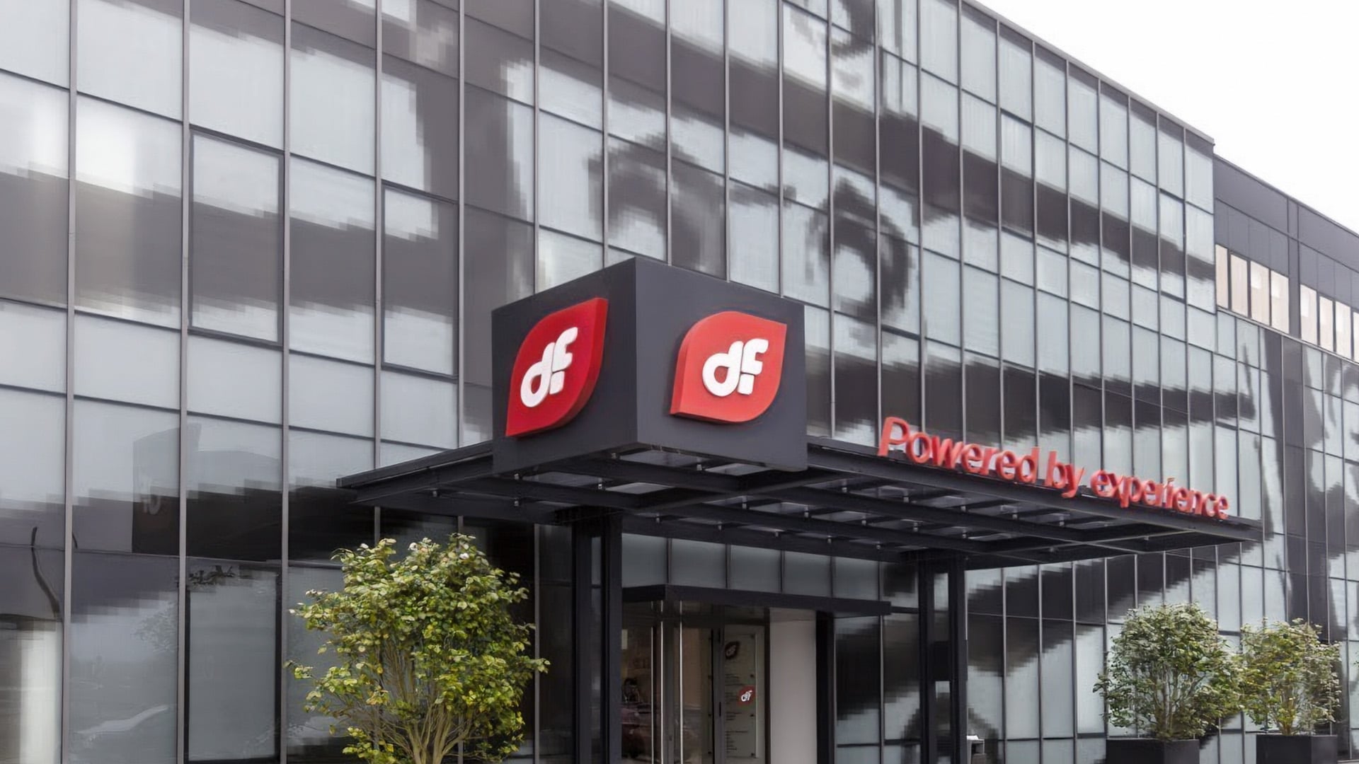 Duro Felguera condenada a pagar 39,2 millones a un avalista de Dubai y agrava su situación