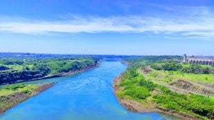 Vista desde un mirador del complejo Itaipú Binacional. (Foto: Naiara Philpotts)