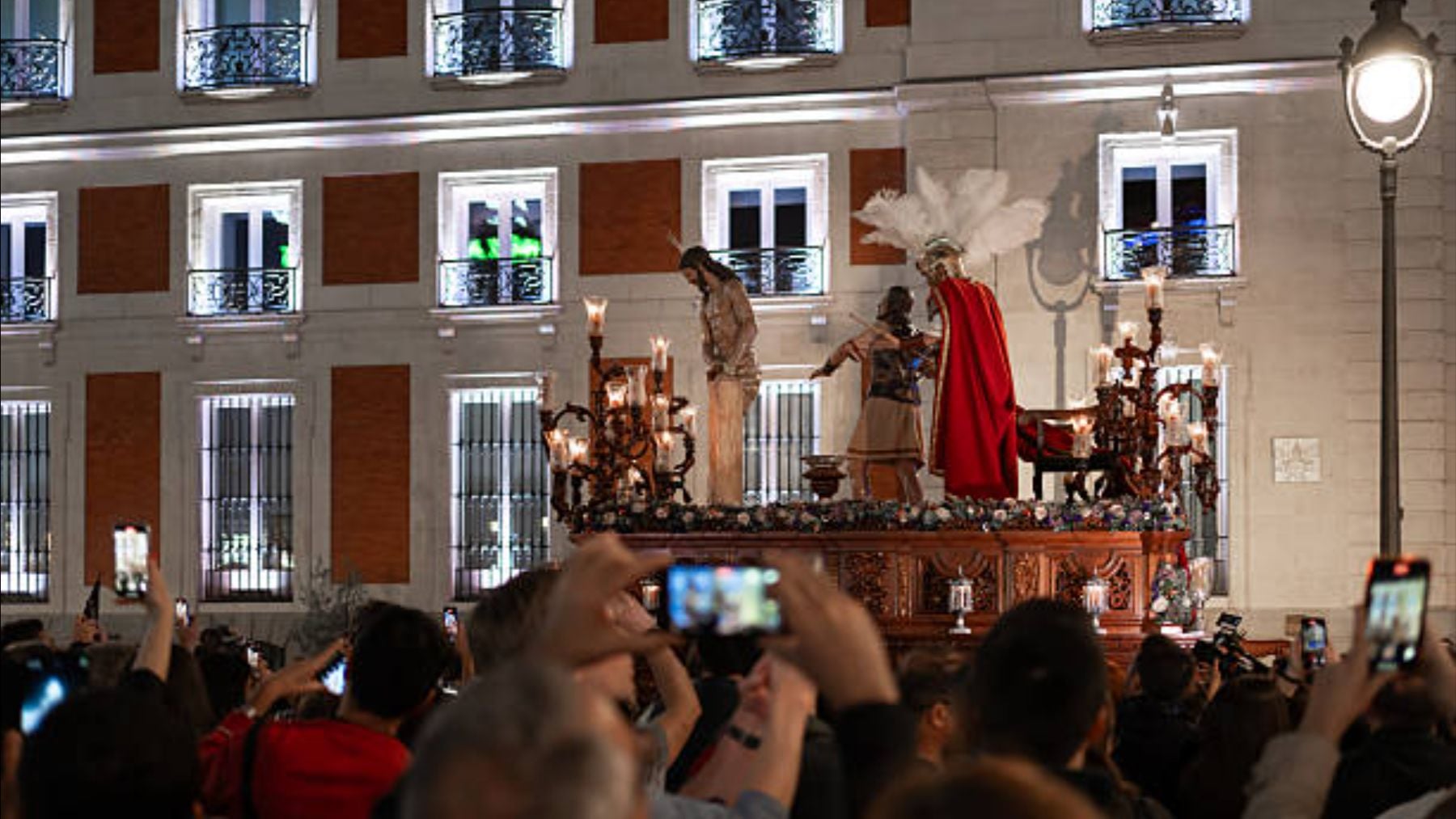 Procesiones del Viernes Santo en Madrid 2026: Santo Entierro, Divino Cautivo y Jesús de Medinacelli
