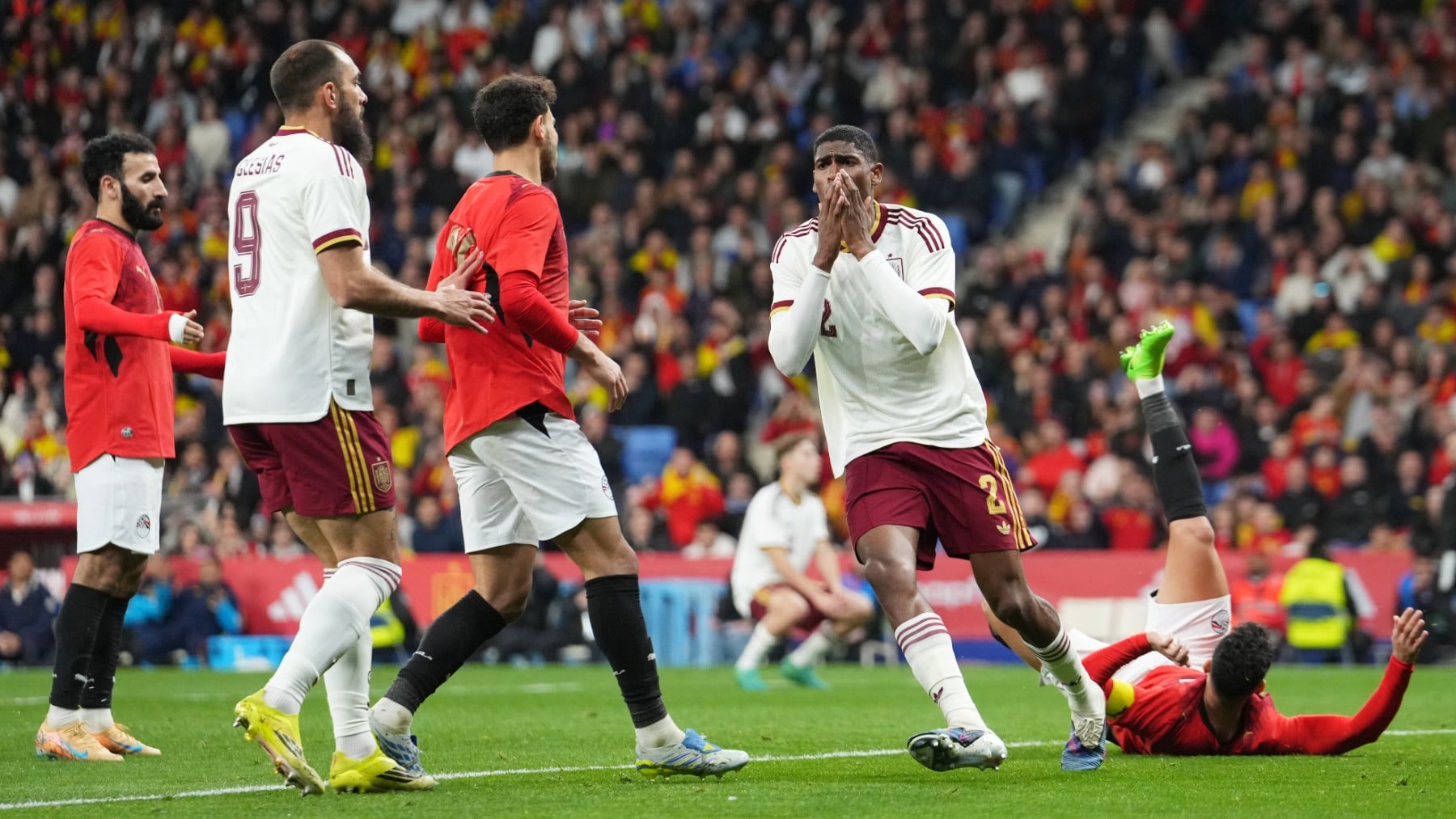 Marruecos aprovecha el episodio de Cornellá para la final de 2030: Aquí no se dan incidentes racistas