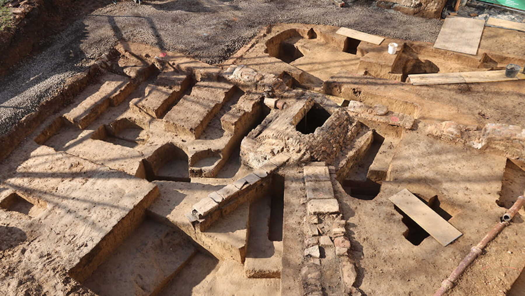 Conmoción entre los arqueólogos tras encontrar el primer campamento de las legiones romanos en Frankfurt