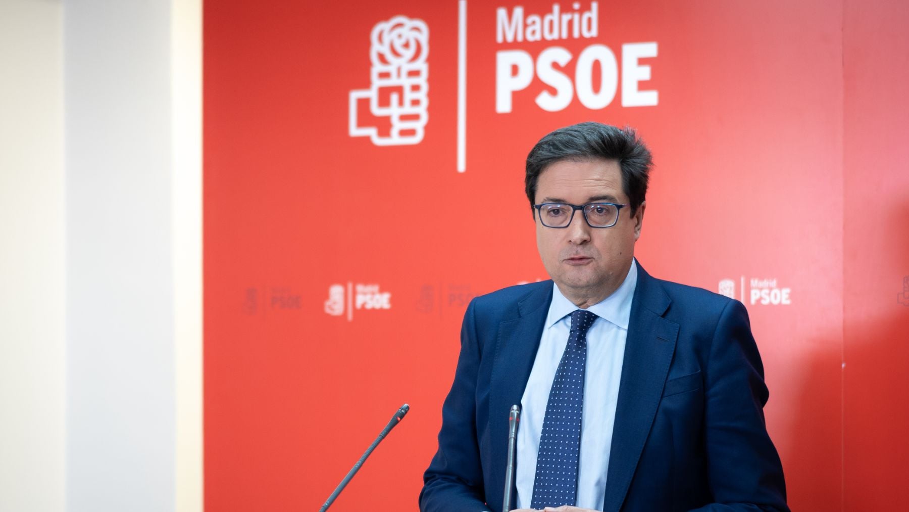 El delirio de Óscar López para solucionar el problema de vivienda: cupos de alquiler asequible sólo para mujeres