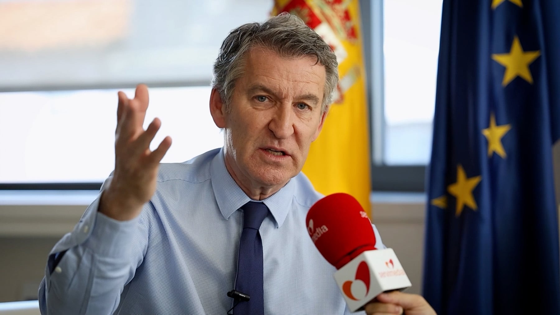 Feijóo carga contra Sánchez por la regularización masiva de inmigrantes: Es una irresponsabilidad