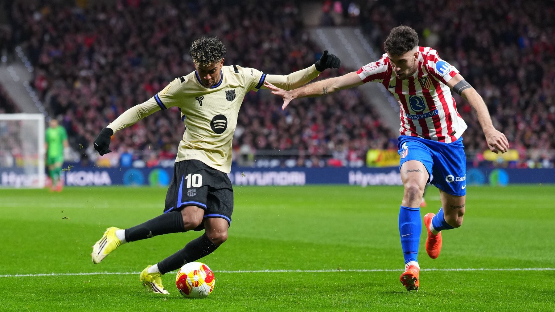 Atlético de Madrid – Barcelona, en directo | Alineaciones y dónde ver en TV el partido de Liga hoy