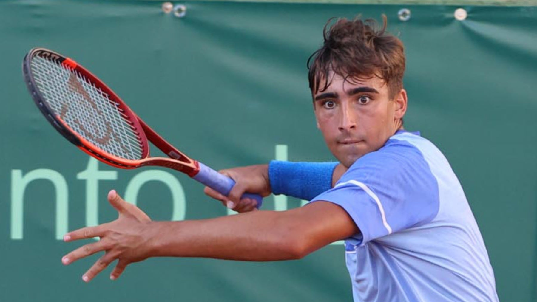 Doblete del tenis español: Dani Mérida hace historia y se mete en la final de Bucarest