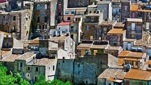 pueblos buscando inquilinos