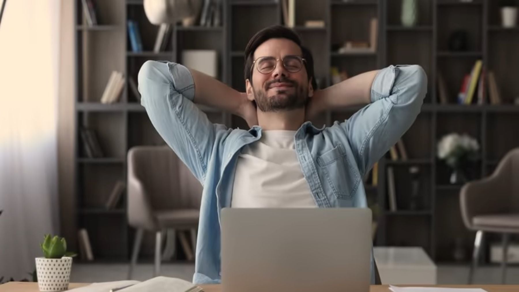 El BOE confirma el próximo macropuente que llega a España después de Semana Santa: 3 días de fiesta en estas comunidades