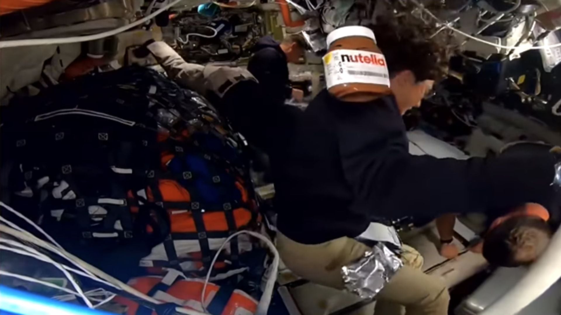 El intruso de Artemis II: un tarro de Nutella se convierte en protagonista viral en la Luna