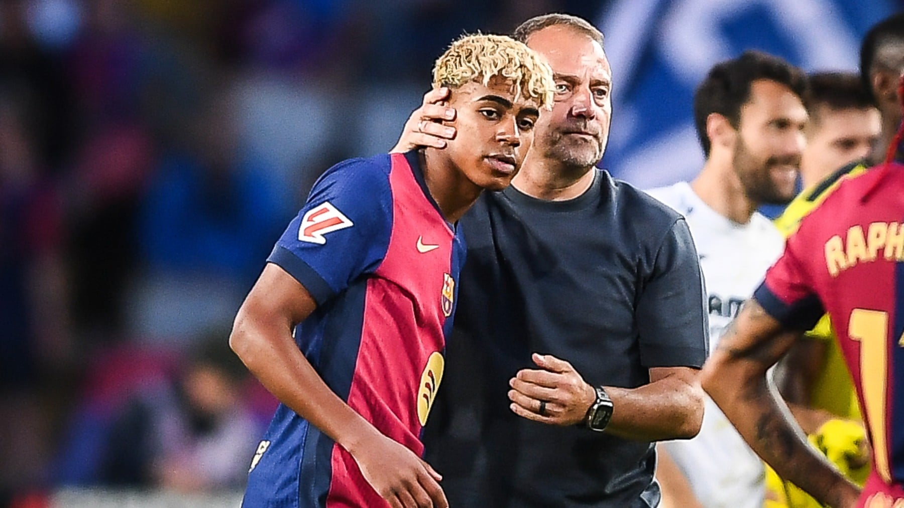 El enésimo numerito de Lamine Yamal: cuarto enfado con un Flick que no logra controlarle