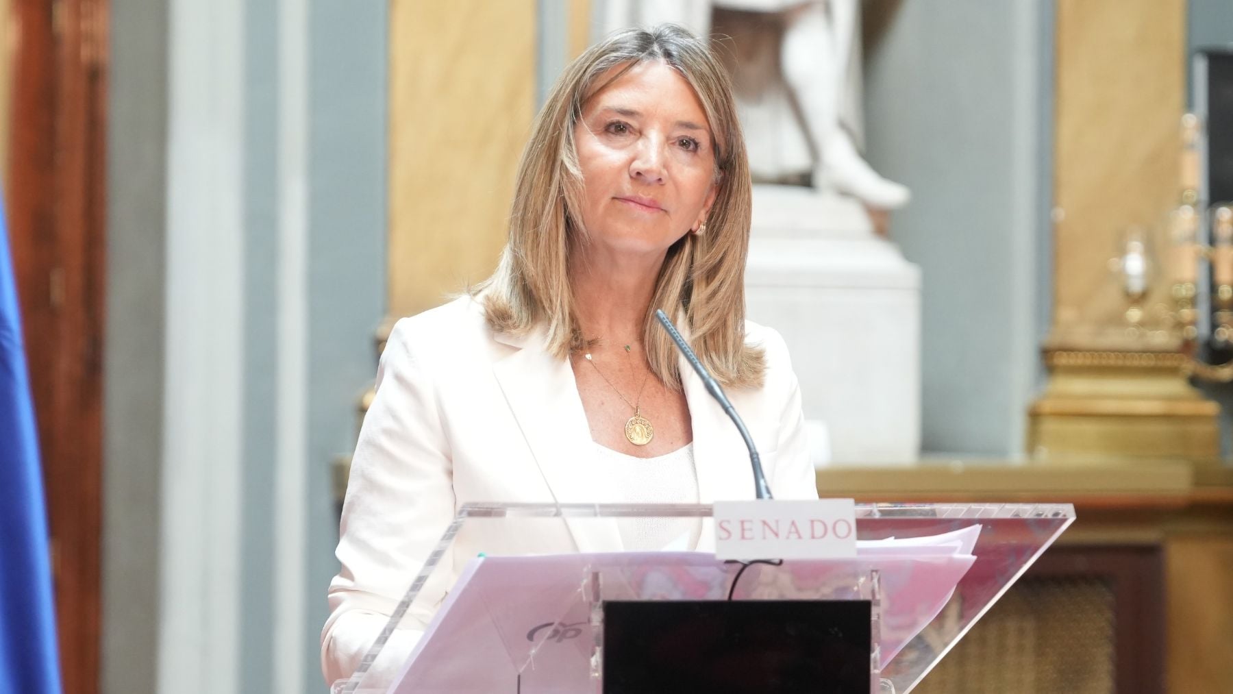 El PP vuelve a citar a Paqui tras el milagro de verla en las procesiones de Semana Santa sin problemas de salud