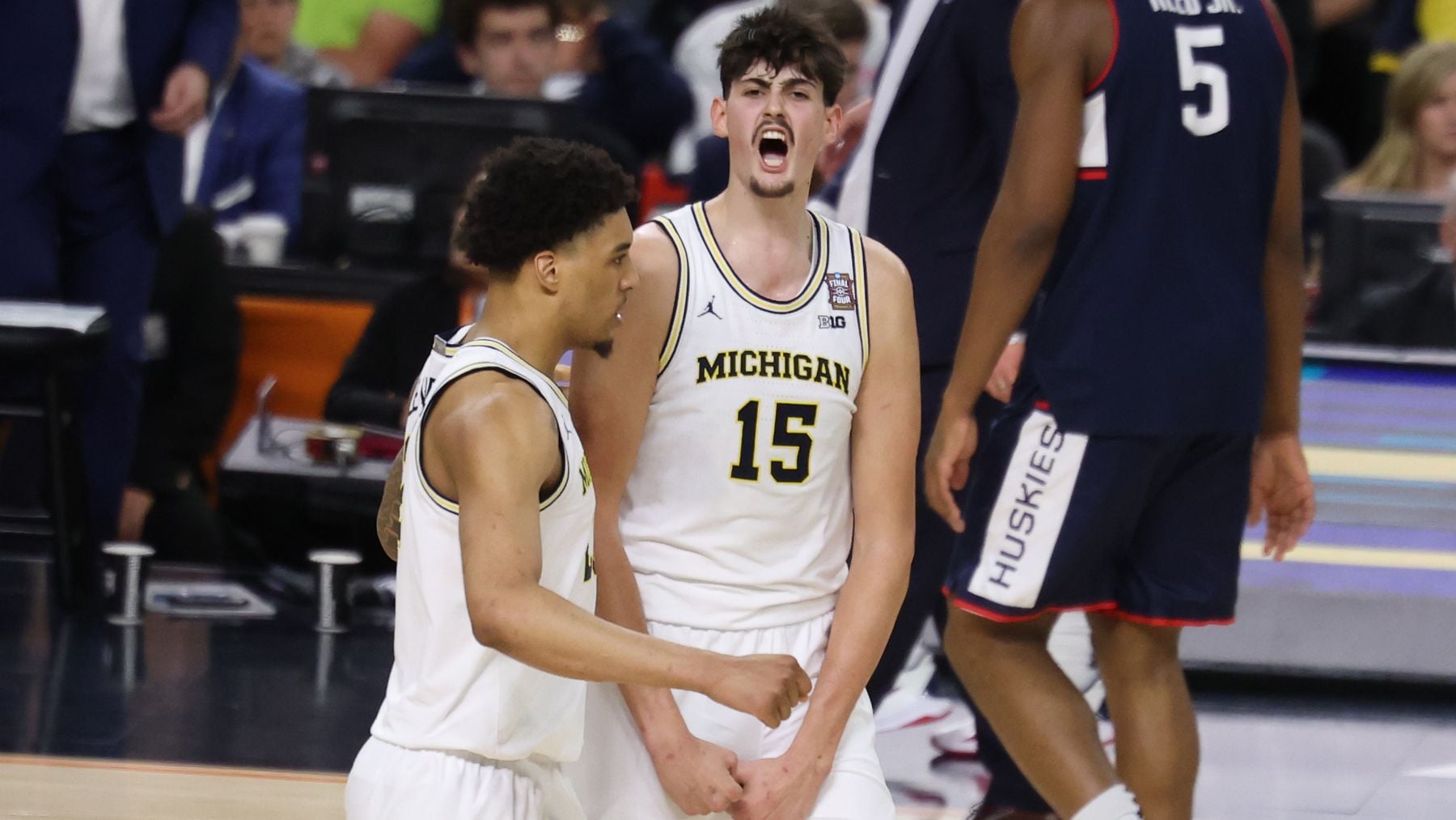 Aday Mara, campeón de la NCAA. (Getty)