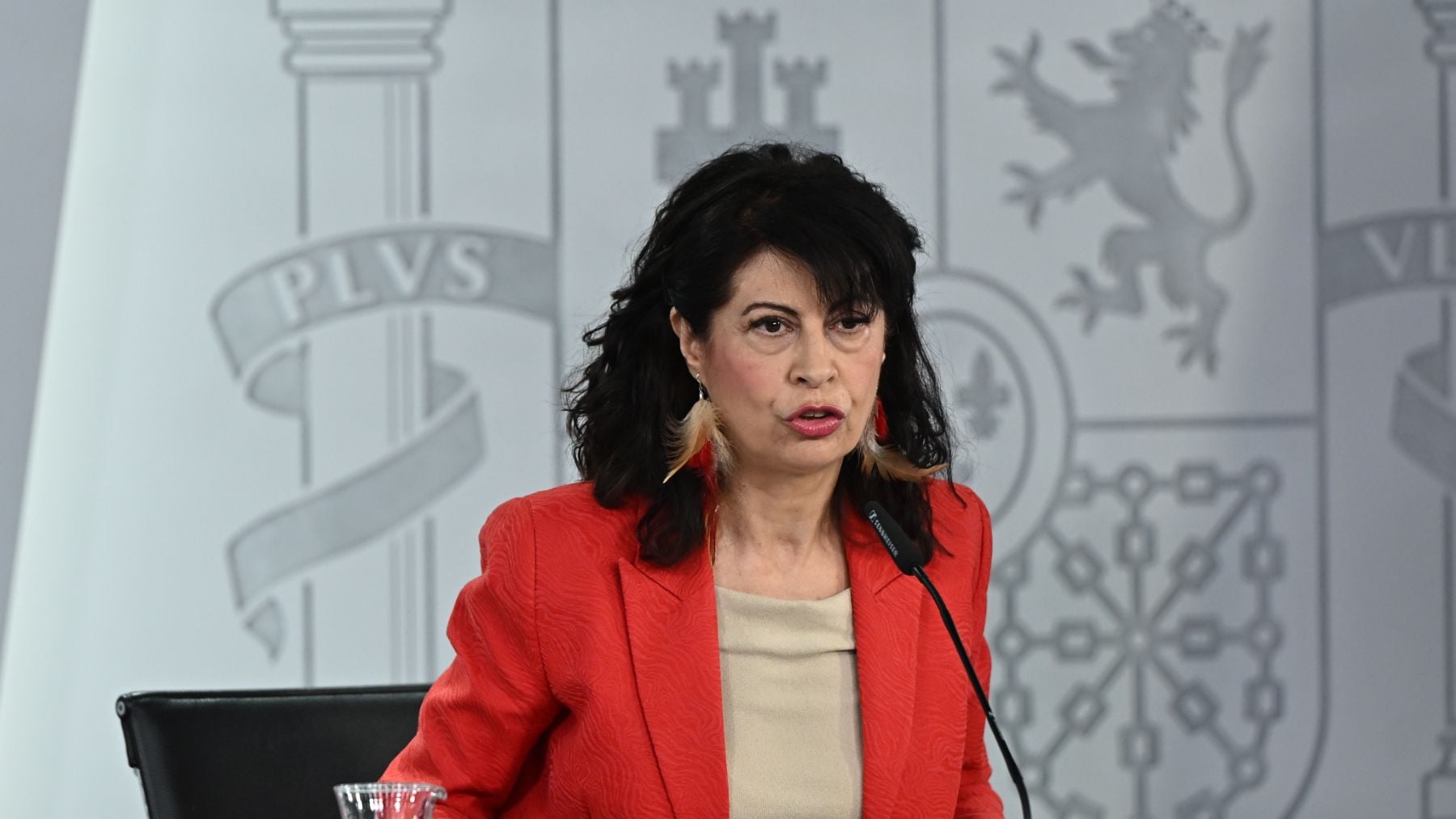 El Gobierno lanza otra cortina de humo: anuncia una reforma constitucional del aborto para la que no tiene mayoría