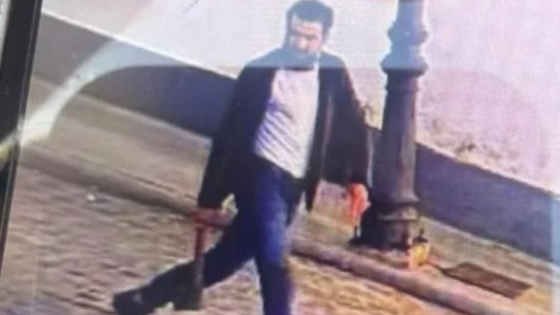 El marroquí detenido tras herir con un hacha a 3 vecinos en Granada: Todos los cristianos deben morir