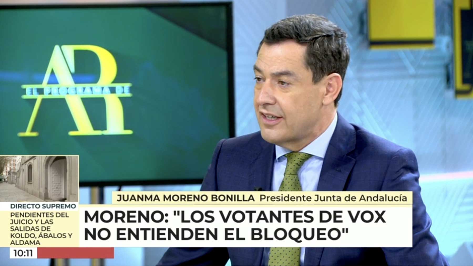 Juanma Moreno durante su entrevista en ‘El programa de AR’.