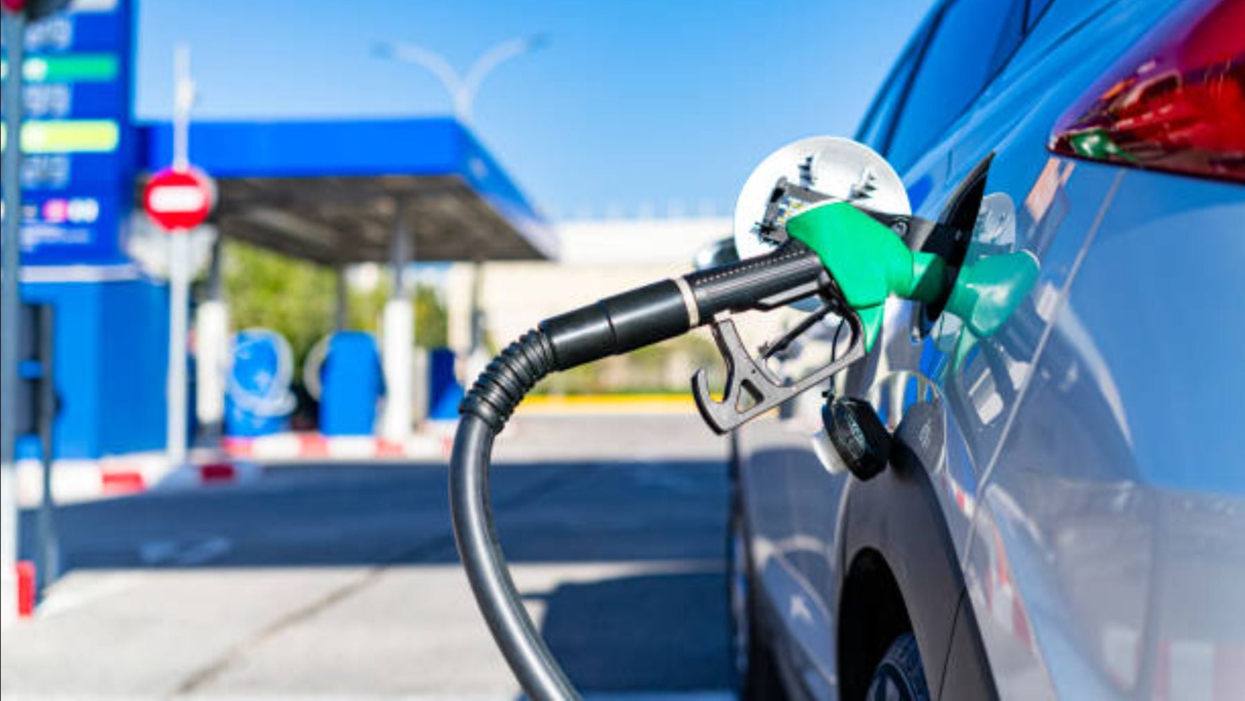 Precio de la gasolina hoy 10 de abril: localiza las gasolineras más baratas de Sevilla, Cádiz y otras ciudades de Andalucía