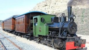 refrán del tren de Arganda, cómo visitar el tren de Arganda si estás en Madrid, mejores planes para hacer en primavera en Madrid, precio viaje tren de Arganda, refranes españoles, refrán tren de Arganda.