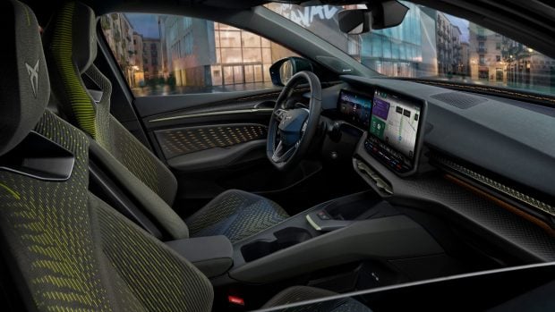 Interior del Cupra Raval