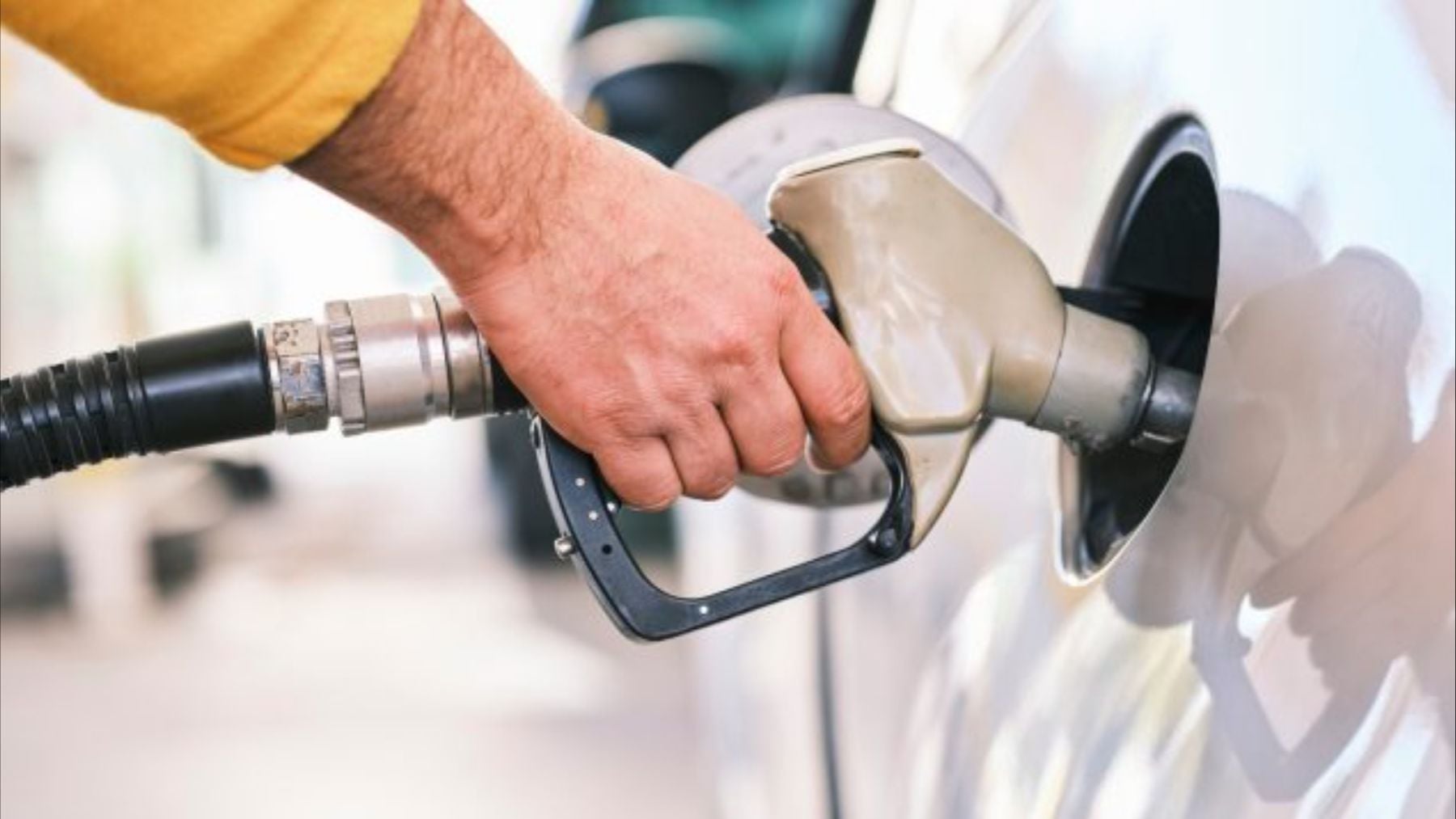 Precio de la gasolina hoy 13 de abril: localiza las gasolineras más baratas de Sevilla, Cádiz y otras ciudades de Andalucía