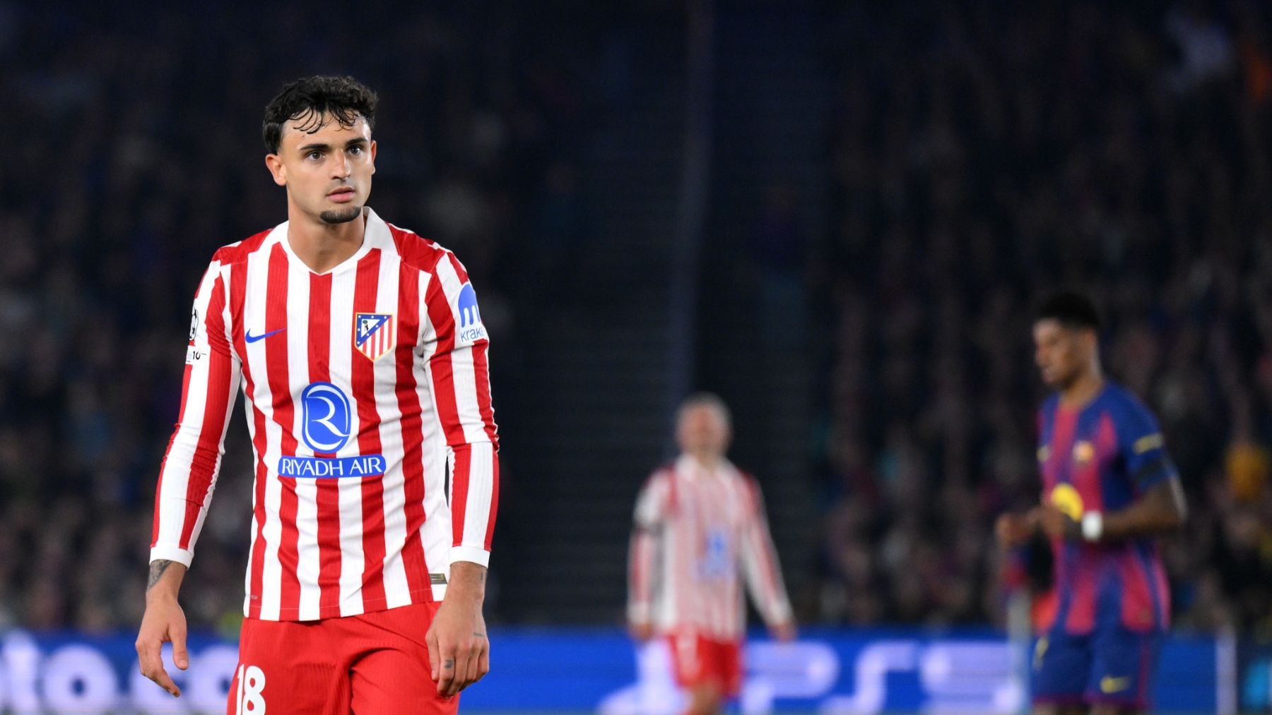 El precedente de la jugada de Pubill en el que tampoco se pitó penalti: también fue en la Champions