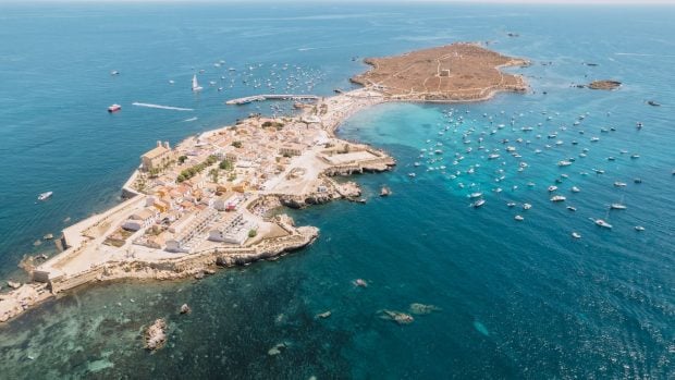 Isla de Tabarca, isla más pequeña de España
