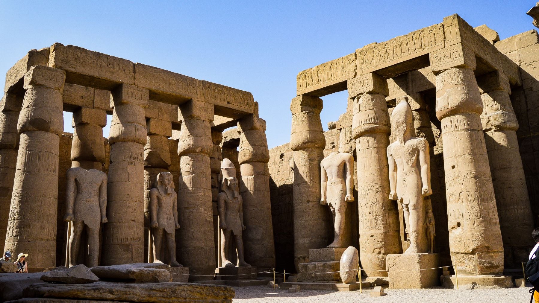 Estupor entre los egiptólogos tras encontrar inscripciones de hace 2000 años en tumbas faraónicas del Valle de los Reyes