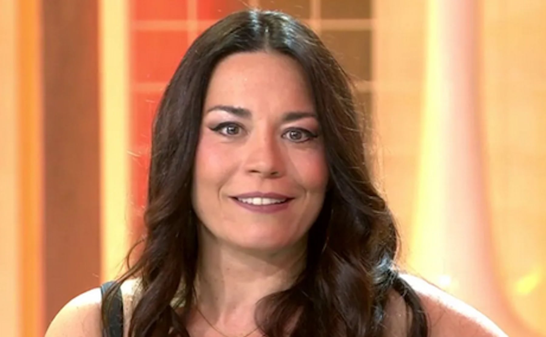 Ainhoa Cantalapiedra en televisión (Foto: Telecinco)