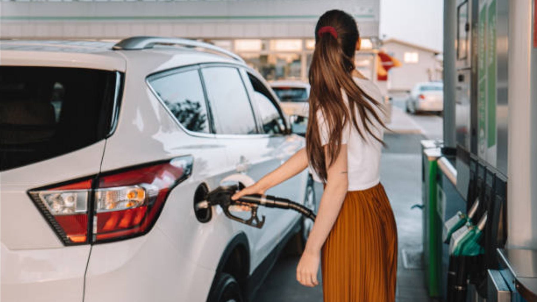 Precio de la gasolina hoy 14 de abril: localiza las gasolineras más baratas de Madrid