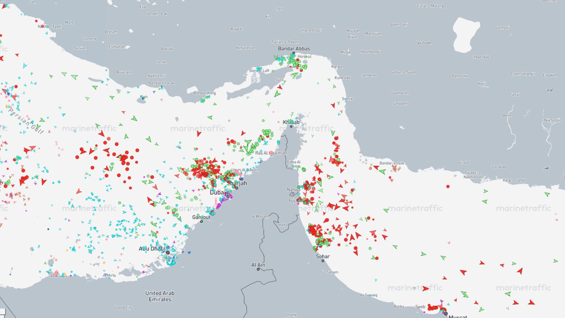Trump amenaza con eliminar inmediatamente en Ormuz cualquier buque iraní que intente sortear el bloqueo de EEUU