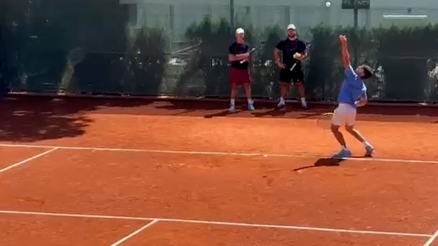 Alcaraz se machaca en Barcelona: busca el título en el Conde de Godó y recuperar el número 1