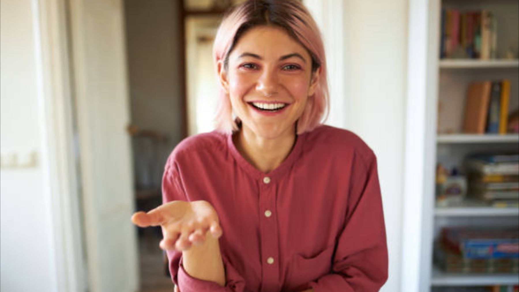 Antes se vinculaba al delirio pero la psicología dice que la gente que habla sola en voz alta pueden tener un hábito muy beneficioso