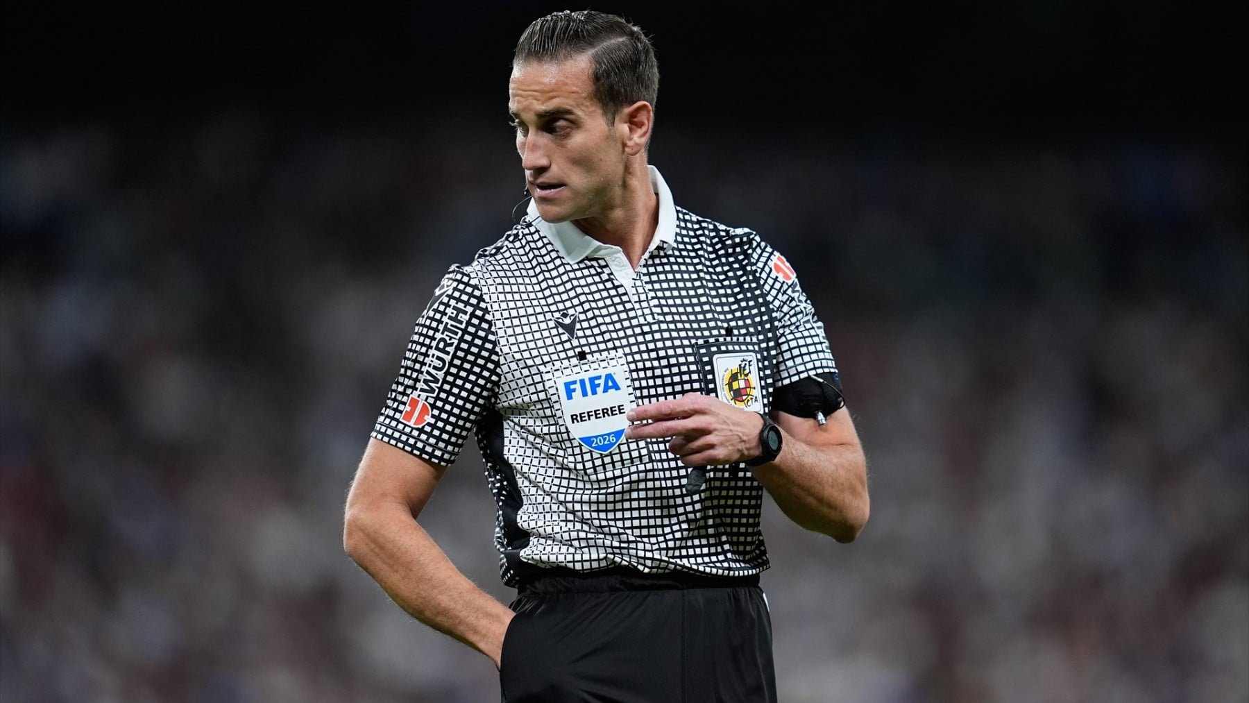 Los árbitros llevaran una cámara incorporada durante la final de Copa del Rey