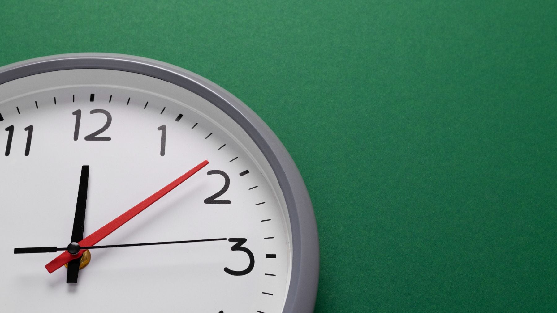 La UE da el golpe definitivo a España y avisa: el cambio de hora se va a acabar