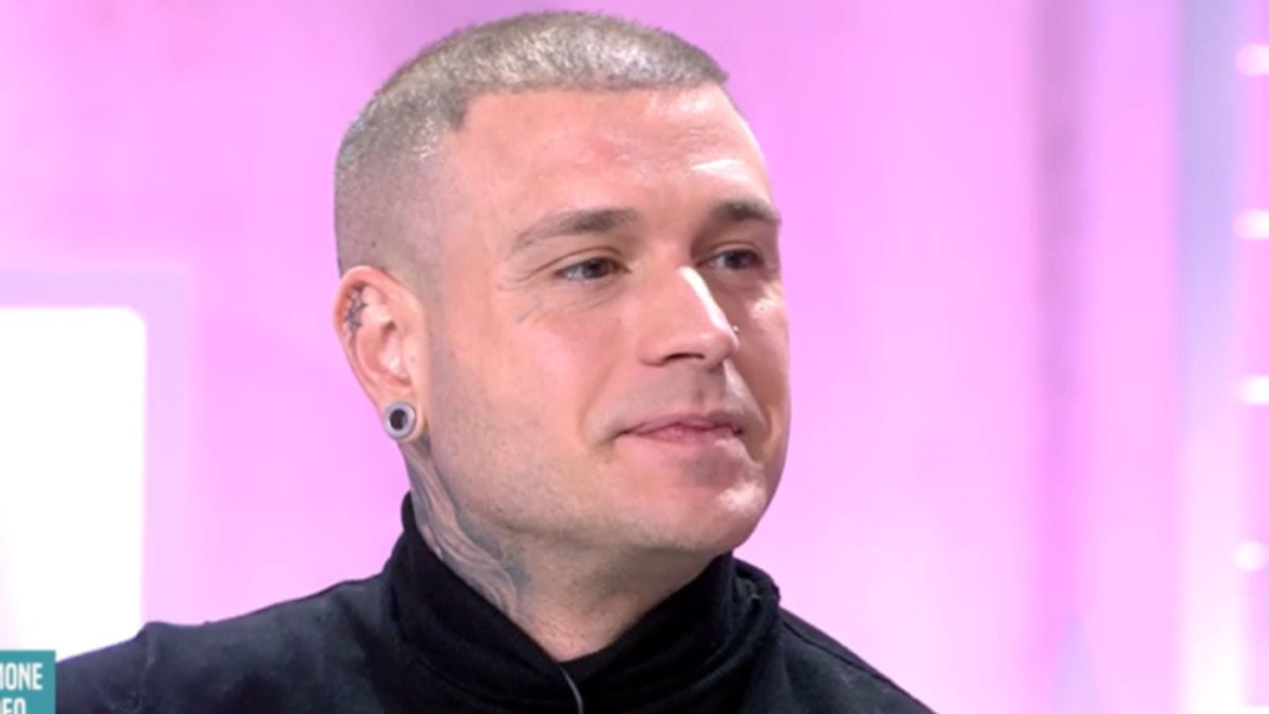 Condenan a Adrián Rodríguez a 6 meses de cárcel por agredir a 2 policías: Nunca debí dejar el centro de desintoxicación