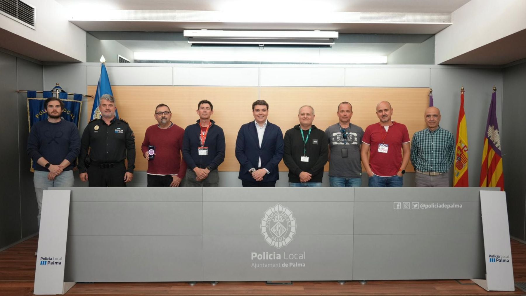 Ayuntamiento de Palma y los sindicatos de la Policía Local sellan un acuerdo para poner fin al conflicto