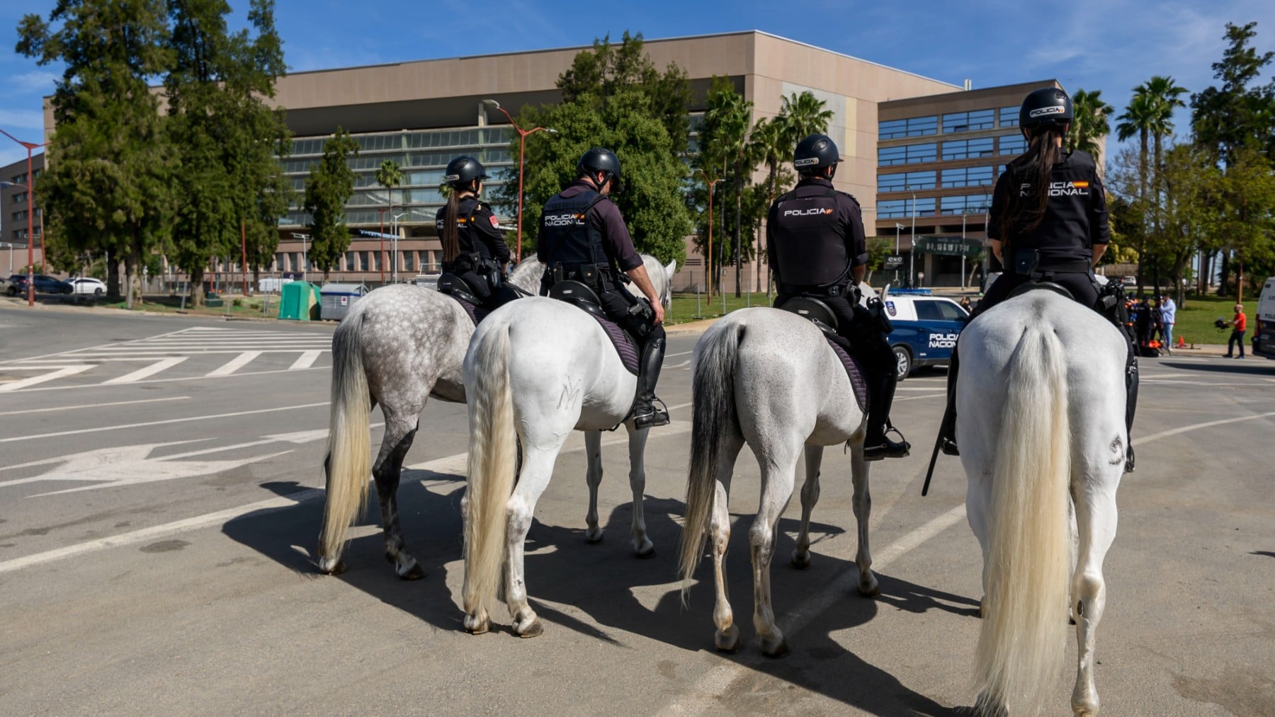 Pelea ultra evitada: la Policía incauta armas a radicales de la Real Sociedad citados con los del Atlético