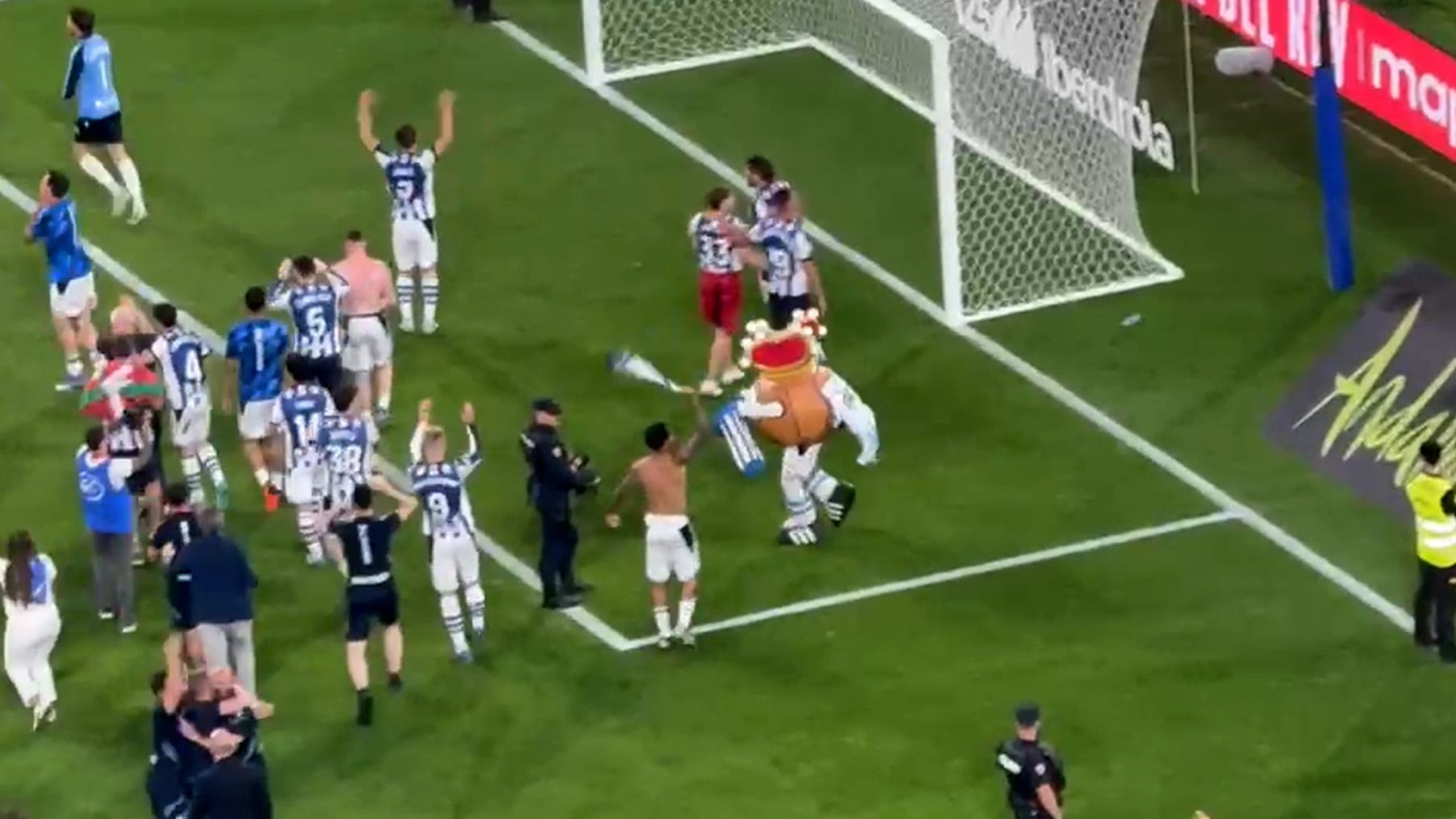Así fue la celebración de la Real Sociedad tras ser campeón de la Copa del Rey ante el Atlético