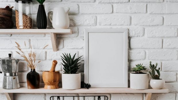 Pared de cocina con relieve.