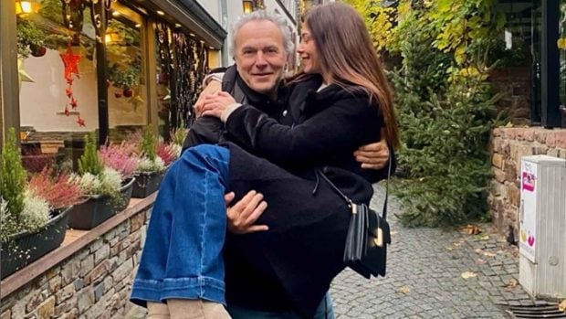 Jos&eacute; Coronado junto a Irene L&oacute;pez en una imagen compartida en las redes sociales de la actriz (Instagram).