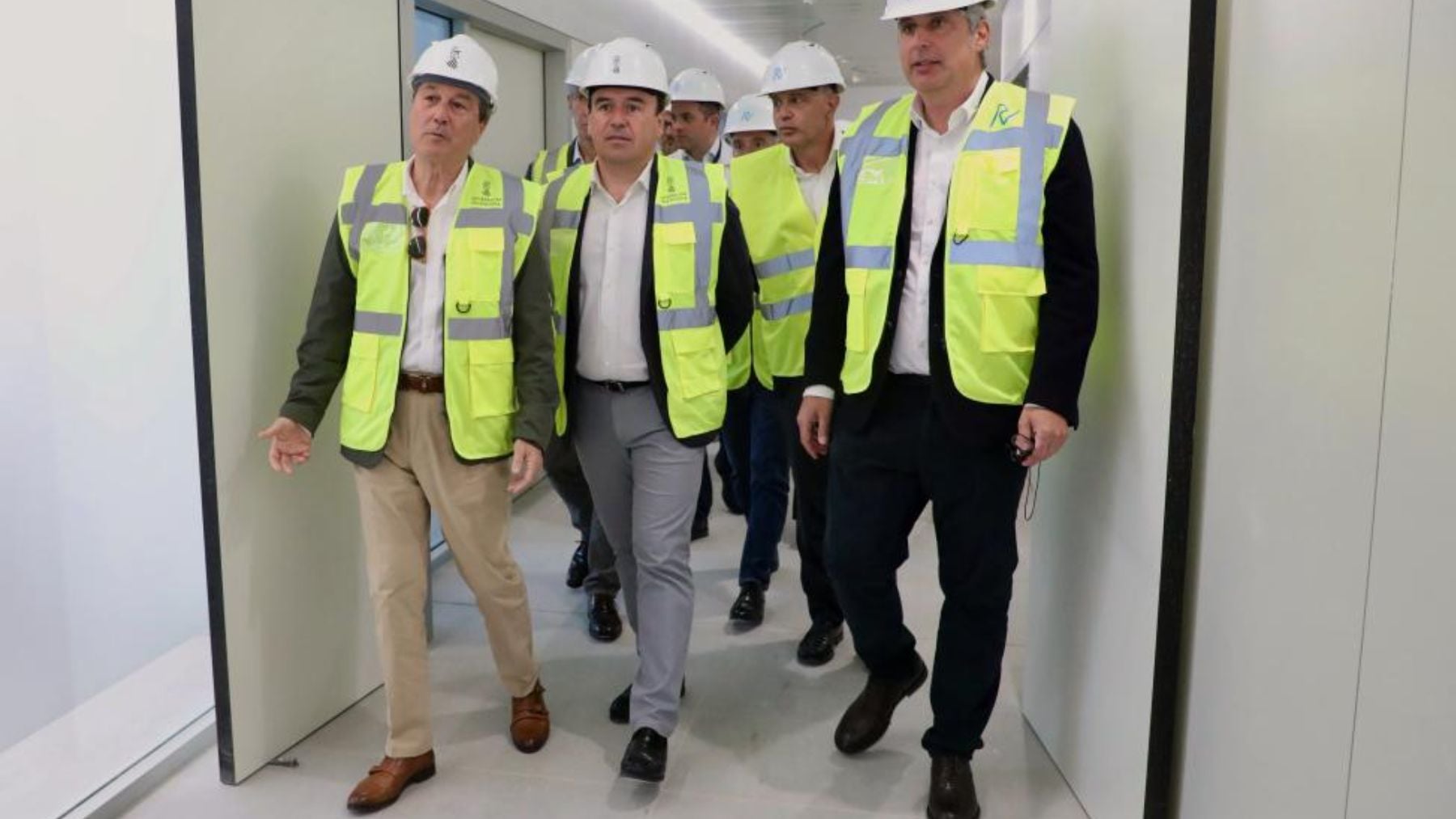 Llorca destina 82 millones a ampliar otro hospital mientras Sánchez debe 1.000 a la sanidad valenciana