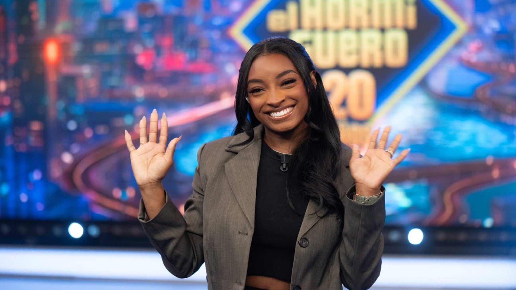 Simone Biles habla en